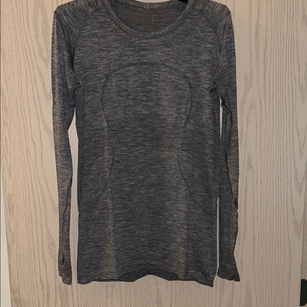 Lululemon Athletica Gray Fitted Long Sleeve Swiftly Tech T-Shirt